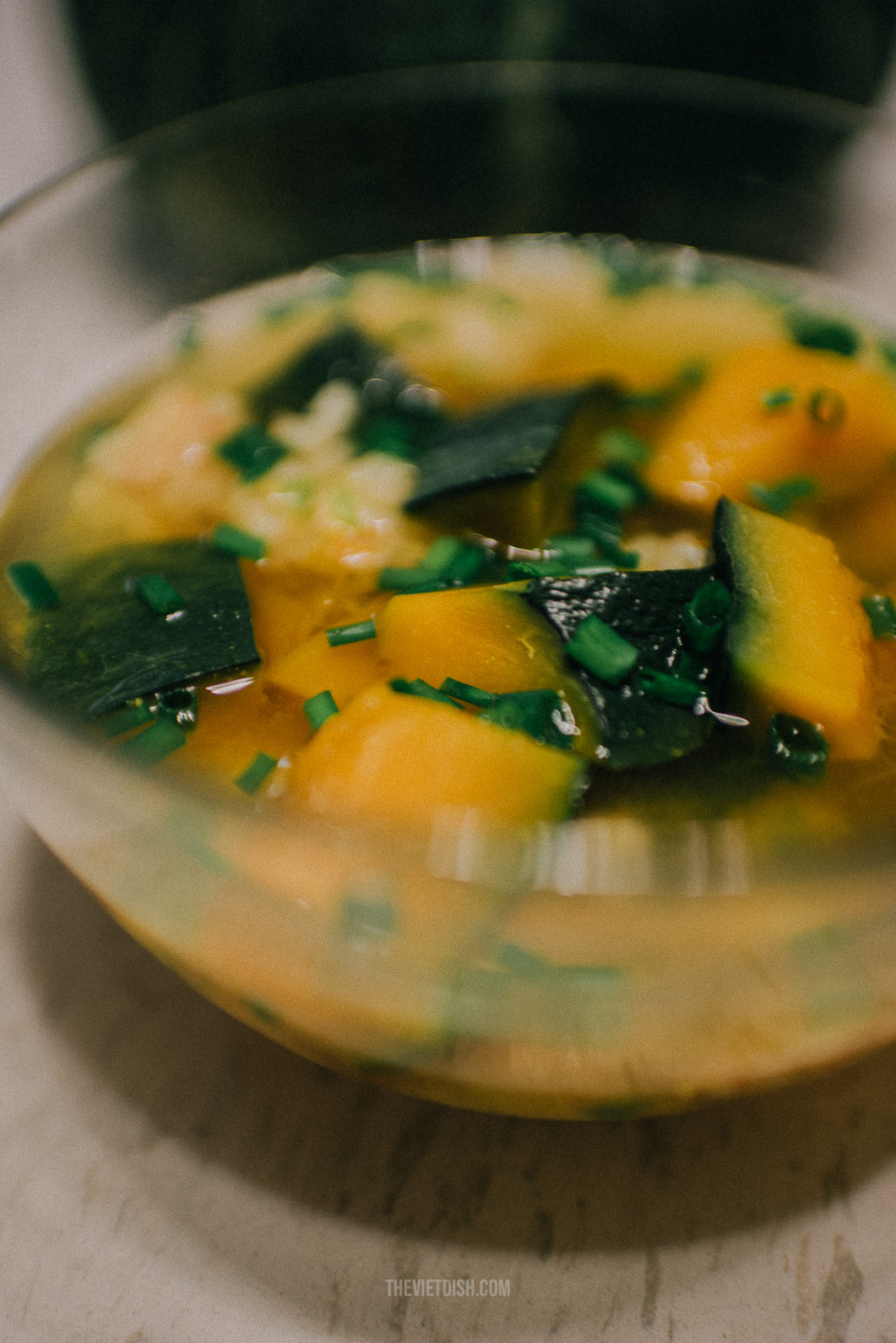 How to Make Vietnamese Kabocha Squash and Shrimp Soup
