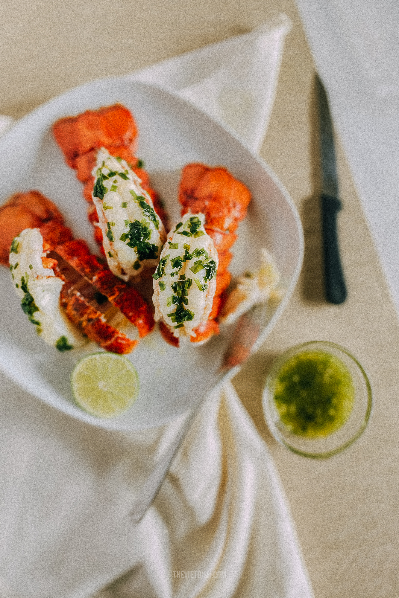 how to make baked lobster tail with onion butter